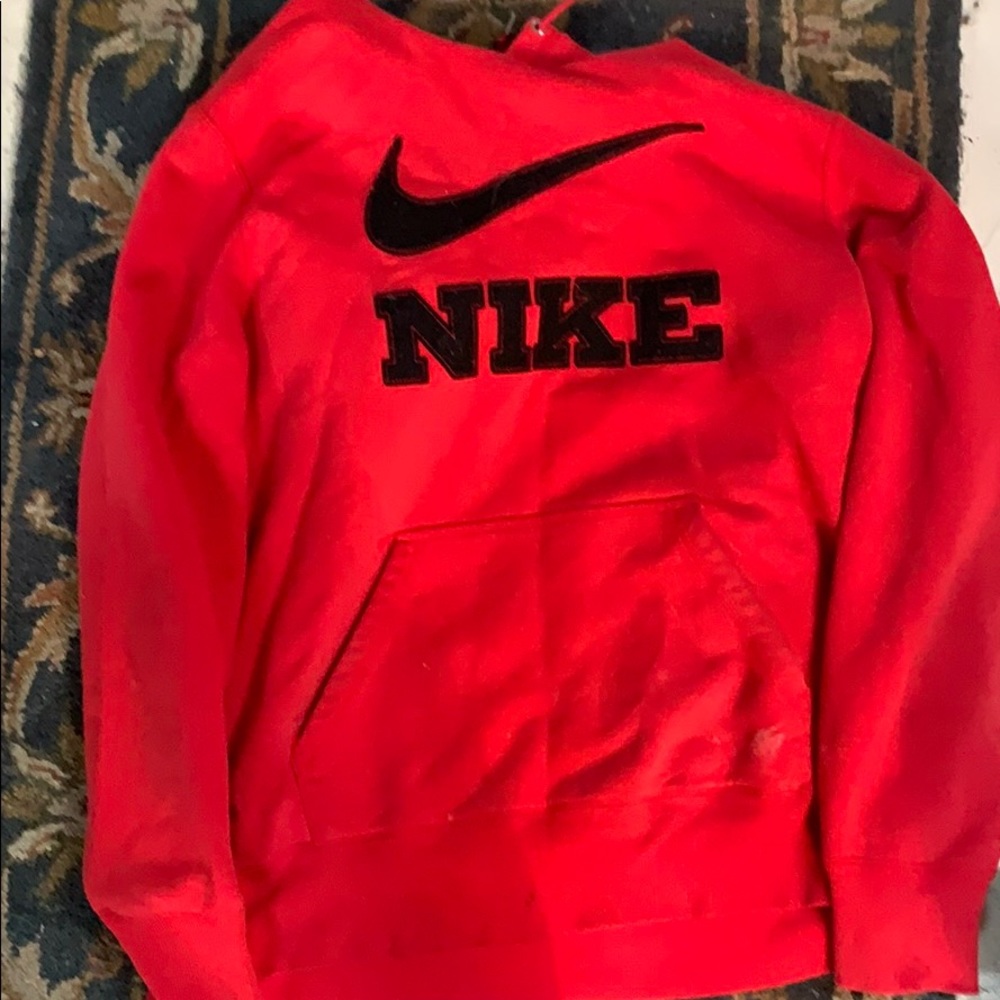 Nike pullover hoodie